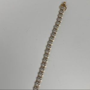 18K 0.88 CT TW Diamond Designer Bracelet